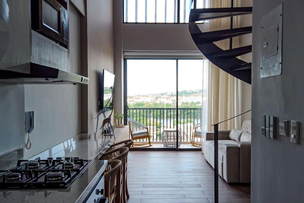Beautiful! Brand New In Location! Apartamento