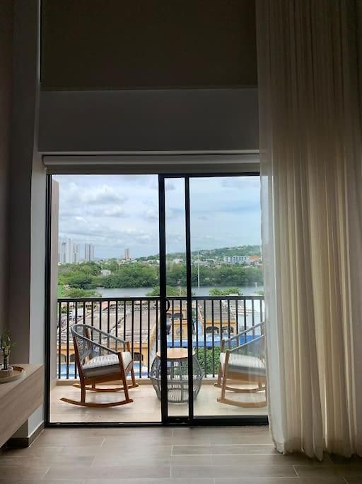 Beautiful! Brand New In Location! *