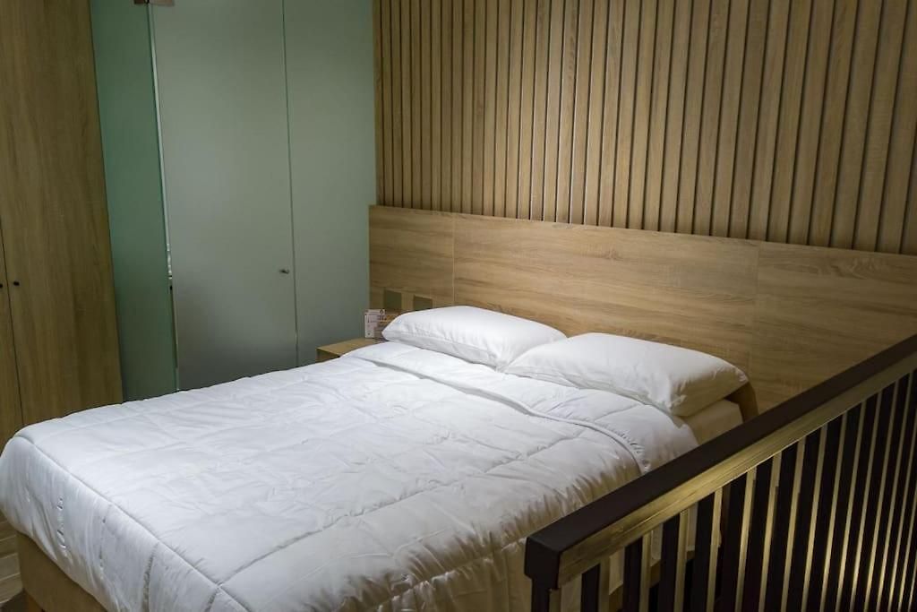 Beautiful! Brand New In Location! Cartagena