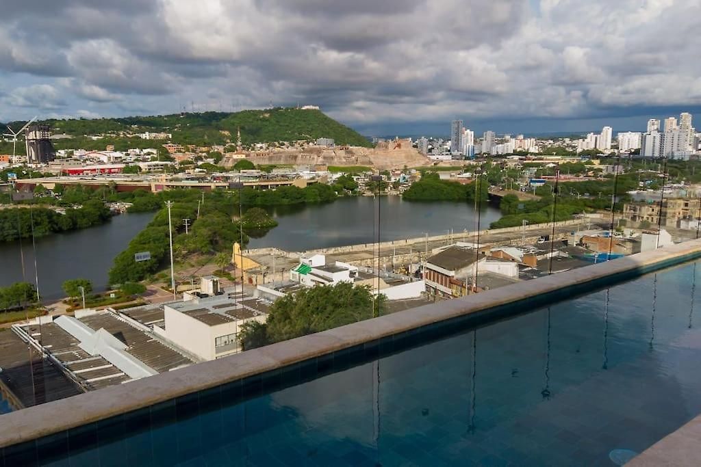 Beautiful! Brand New In Location! Apartamento Cartagena