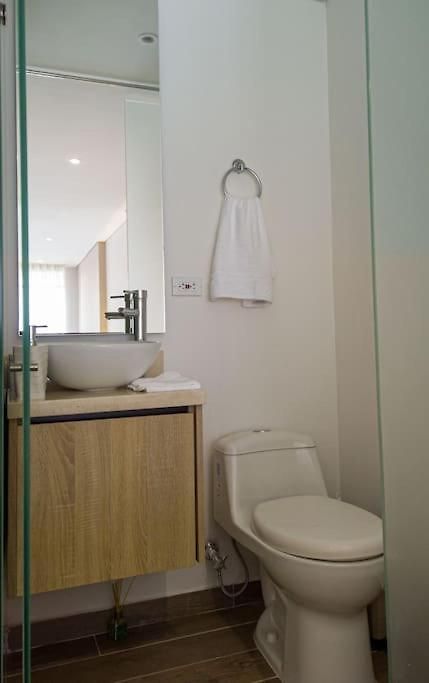 Beautiful! Brand New In Location! *