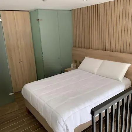 Apartment Beautiful! Brand New In Location! Cartagena